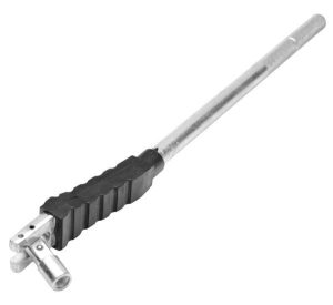 Metal valve puller with a rubber cover